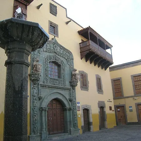 Ecohostel Bettmar Las Palmas / Gran Canaria